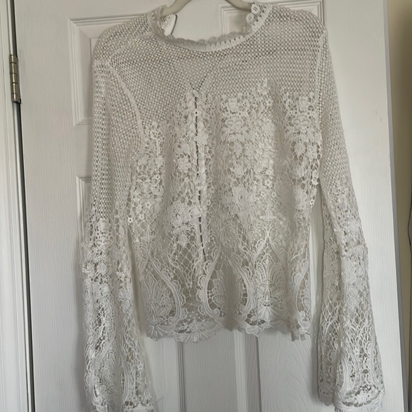 New York and Company white lace blouse Sz med - Picture 2 of 5